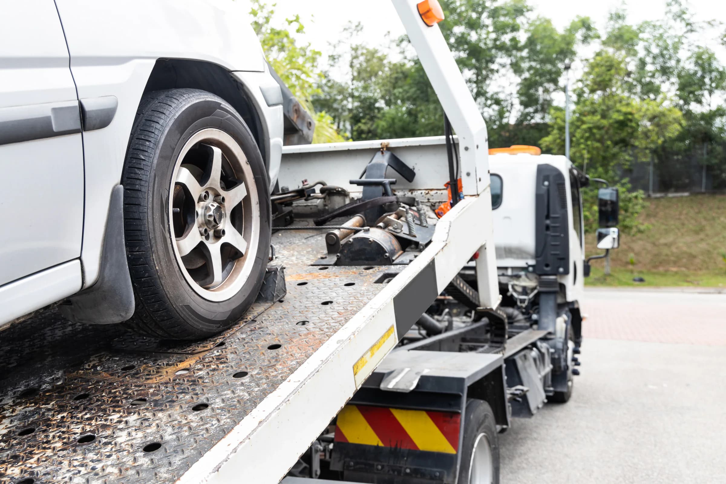 Diyarbakır çekici hizmeti ve 7/24 oto yardım servis aracı